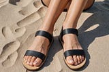 Black-Flat-Sandals-For-Women-1