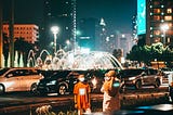 meromantisasi hidup yang begitu-begitu saja