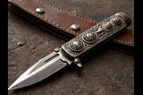Button-Switchblade-1