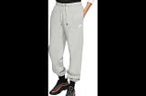 nike-sportswear-essential-womens-fleece-pants-1