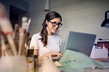 El código no tiene rostro de mujer: Ensayo de la brecha de género en las ciencias.