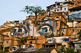 28 Millimètres, Women Are Heroes, Action dans la Favela Morro da Providencia, Arbre, Lune, HORIZONTALE, Rio de Janeiro, 2008