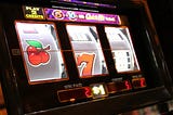 Monte Carlo Method by Simulating Slot Machine Outcomes with python
