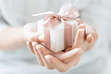 How to Create Gift Guides for E-Commerce Content