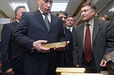 Russia Pegs Gold To Ruble, Rebounds to Pre-War Levels