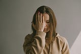I Asked 20–30-year-olds Who Lost Parents What the Second Year of Grief Feels Like