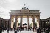 Almanlar bizi kıskanıyor mu? Berlin’de yaşam nasıl?