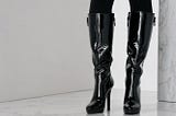 Black-High-Knee-Boots-1