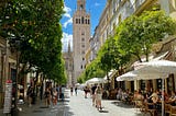 Spaniards split from their city centres