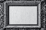 Black-And-White-Picture-Frames-1