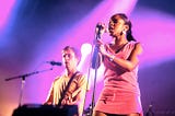 La Route du rock, 30 ans de programmation pop rock en données