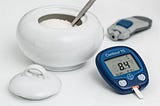 How to use a Glucometer?