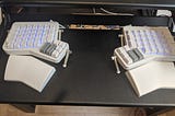 One month with the Ergodox EZ, the Colemak layout and learning keyboard shortcuts
