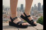 Black-Flatform-Sandals-1