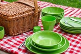 green-dinnerware-set-1