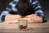 Nghiện rượu: Liệu hệ miễn dịch của bộ não có là chìa khóa mở ra tiềm năng nghiên cứu và điều trị…