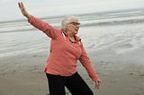 If You’re Over 40, This Habit Is Silently Destroying Your Knees