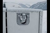 Igloo-Cooler-Hinges-1