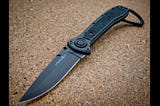 Benchmade-Hk-Axis-1