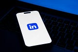 How to Ask for Advice on LinkedIn Without Sounding Desperate or Lazy