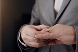 Tips for Wearing and Maintaining Your Men’s Wedding Band