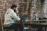 Digital Nomads Are Broke With Vibes — And No One Wants to Say It