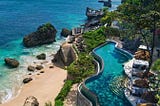6 Rekomendasi Hotel di Bali Dekat Pantai Kuta!