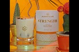 aluminate-life-luxury-crystal-infused-glass-candle-strength-1