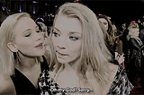 Il bacetto tra Jennifer Lawrence e Natalie Dormer