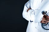 AI vs. Human Physicians: How Internal Medicine is Adapting to Automation