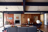 Photograph of the Bobertz House showing Craig Ellwood’s seamless treatment of structural expression with interior design.