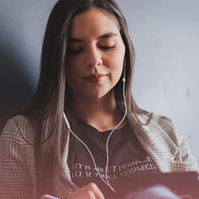 Improve Your Reading Efficiency: Use Audio Tools