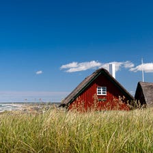 Scandinavian Home Design for Summer