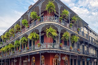 The Warm Hole of the French Quarter