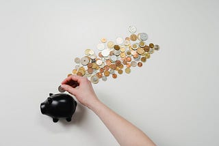 11 surprising reasons you can live better with less money (# 2 is shocking)