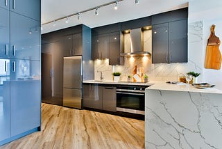 Milwaukee Kitchen and Bath Renovation Experts