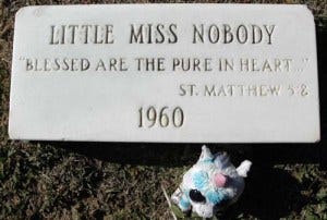 Arizona, 1960 — Little Miss Nobody