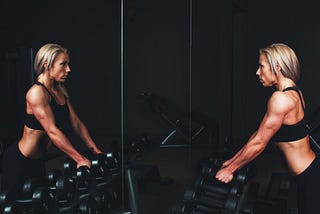 5 Common Myths About Women and Weight Lifting That Are Totally False