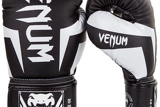 venum-elite-boxing-gloves-black-white-10-oz-1