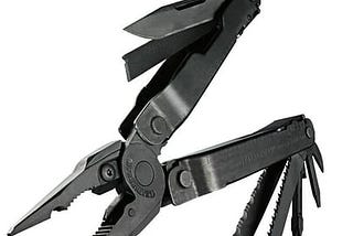 leatherman-super-tool-300-black-1