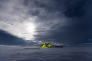 Sleep in Extreme Environments. // Melanie Boling, Harvard University. — Imagery Beyond Borders