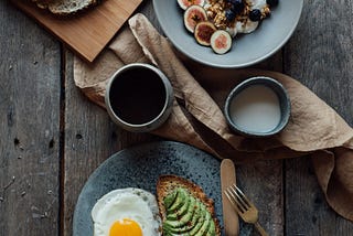 What to eat for breakfast when trying to lose weight?