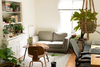 10 Tips to Keep a Small Apartment Clean and Organized