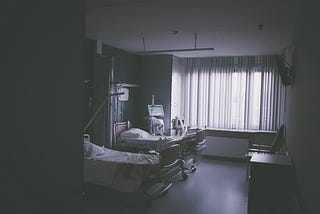 an idle ventilator in a hospital because there is no nurse available