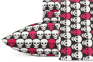 betsey-johnson-skulls-sheet-set-full-1