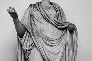 A estátua oculta