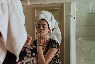 Top 5 BedTime Sleep Tips for Glowing Skin