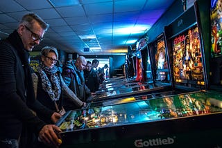 Play the spirit of the pinball machine