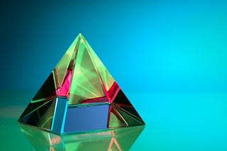 Prismic pyramid made of glass