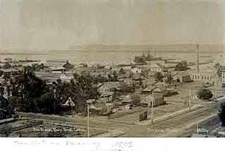 Vintage San Diego: Bays, Bars, and Books